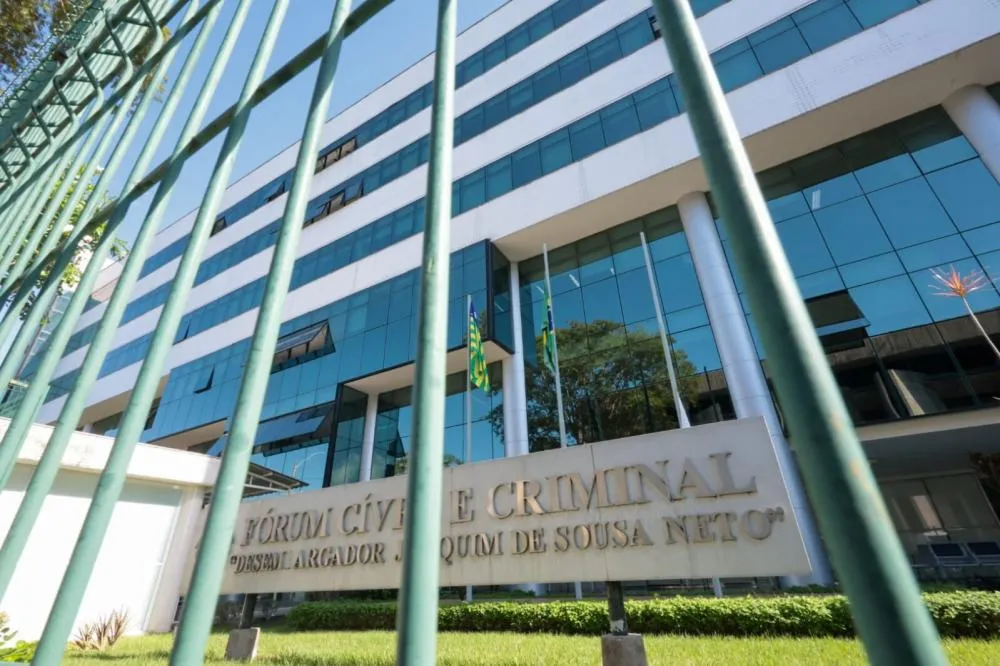 Homem é condenado a 24 anos de prisão por matar esposa asfixiada em Teresina