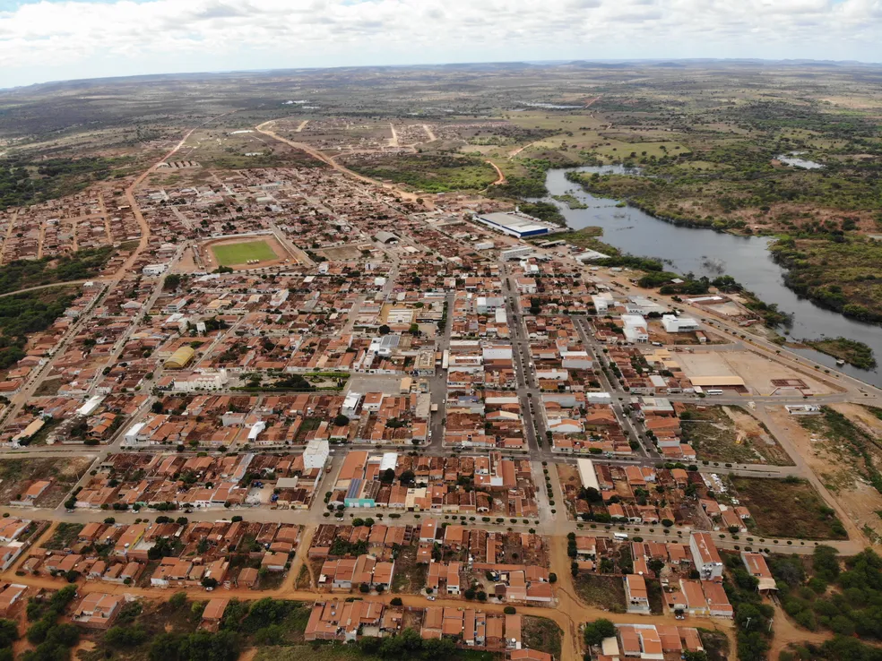 Concurso para hino de Dormentes oferece prêmio de R$ 10 mil