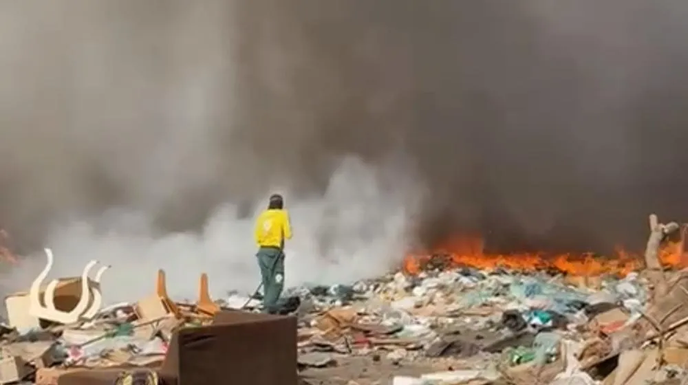 Incêndio em lixão de São João do Piauí gera cortina de fumaça e expõe falhas na gestão de resíduos
