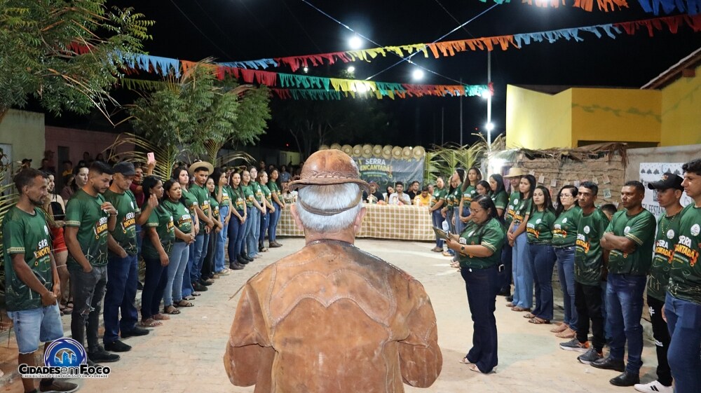 Arraiá na Serra do Inácio celebra tradição e integra comunidade em Curral Novo
