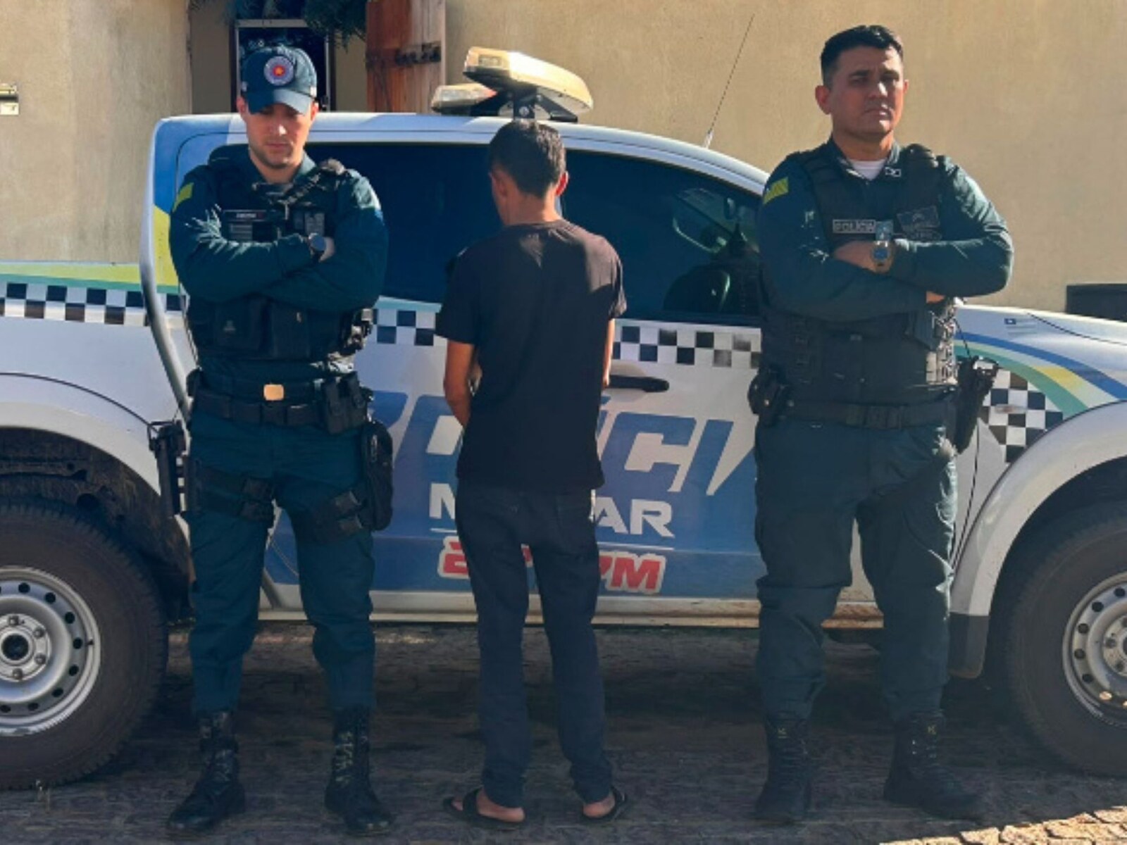 Ação rápida da Polícia Militar resultou na prisão do suspeito no município de Acauã — Foto: Divulgação / Polícia Militar