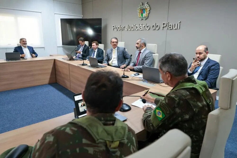 TRE-PI reúne forças de segurança e define esquema para as eleições