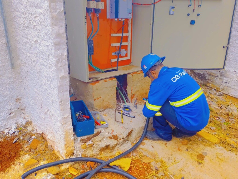 Furto de cabos interrompe abastecimento de água em dez bairros de Picos