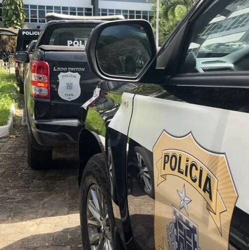 Polícia Civil apreendeu dinheiro, joias e documentos durante a operação no Norte da Bahia — Foto: Polícia Civil da Bahia/Divulgação