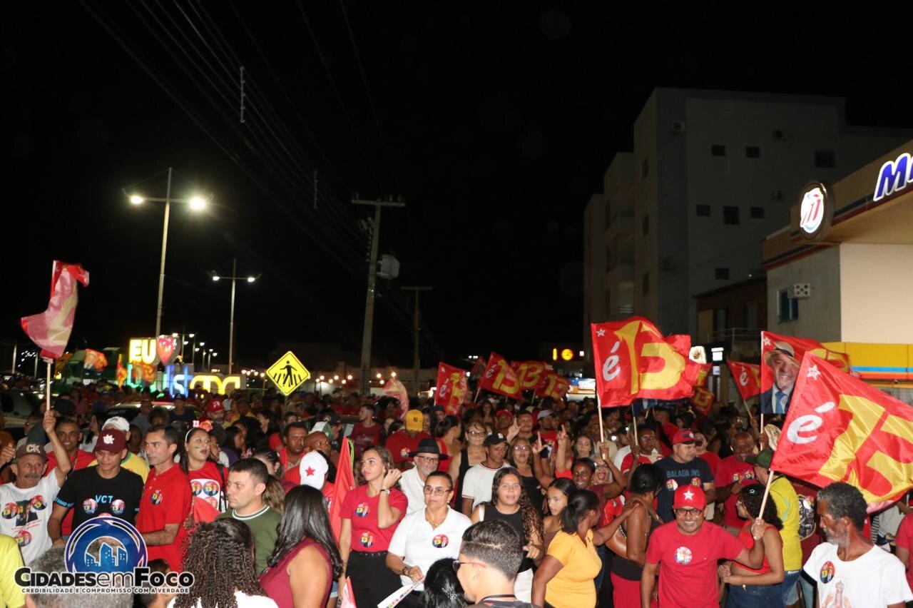 Prefeito de Paulistana reúne lideranças em ato político na cidade